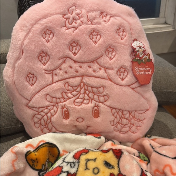 Meet your Posher, Thalia - Picture 1 of 1